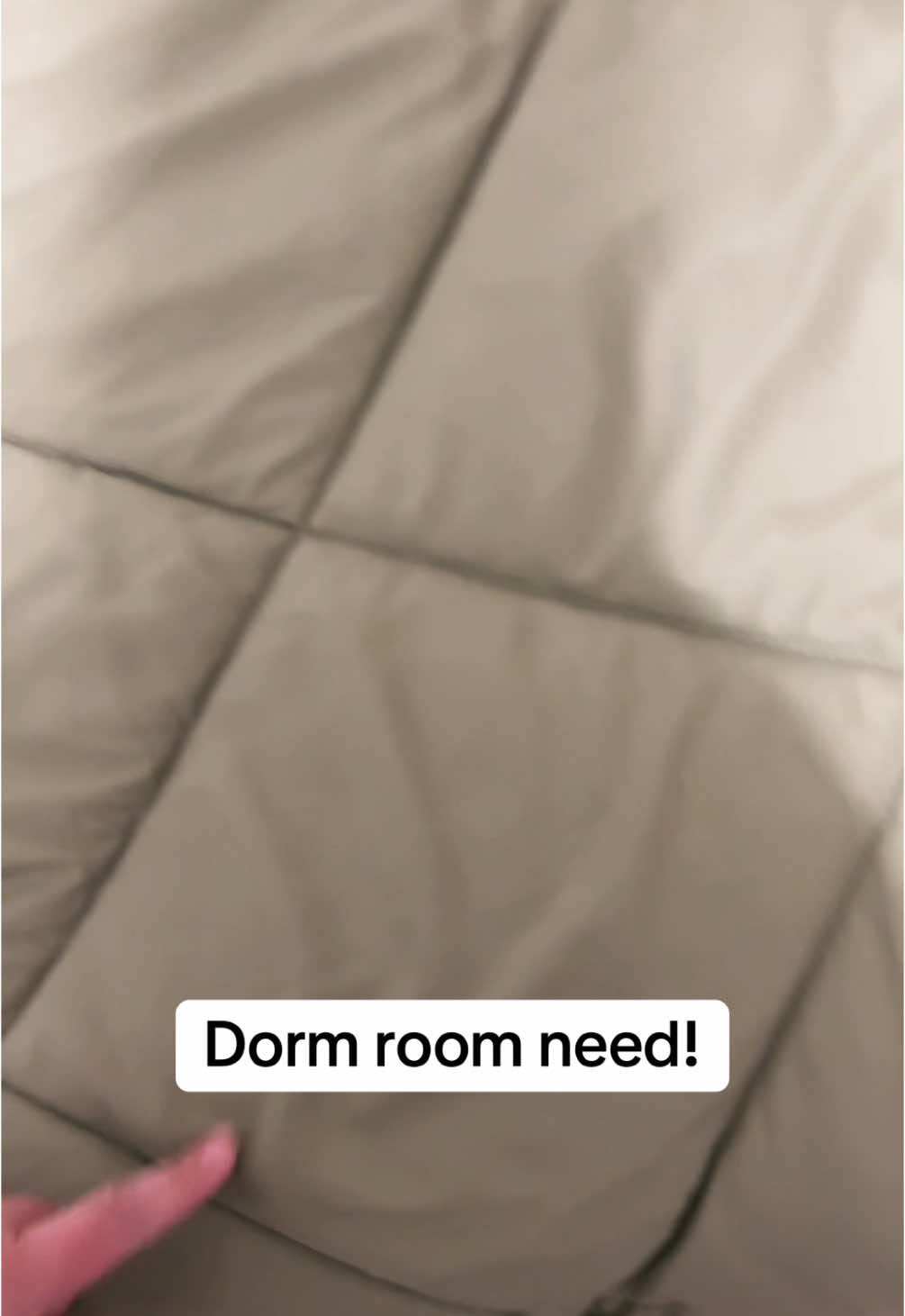 #dormlife #college #bedding #blanket #aesthetic 