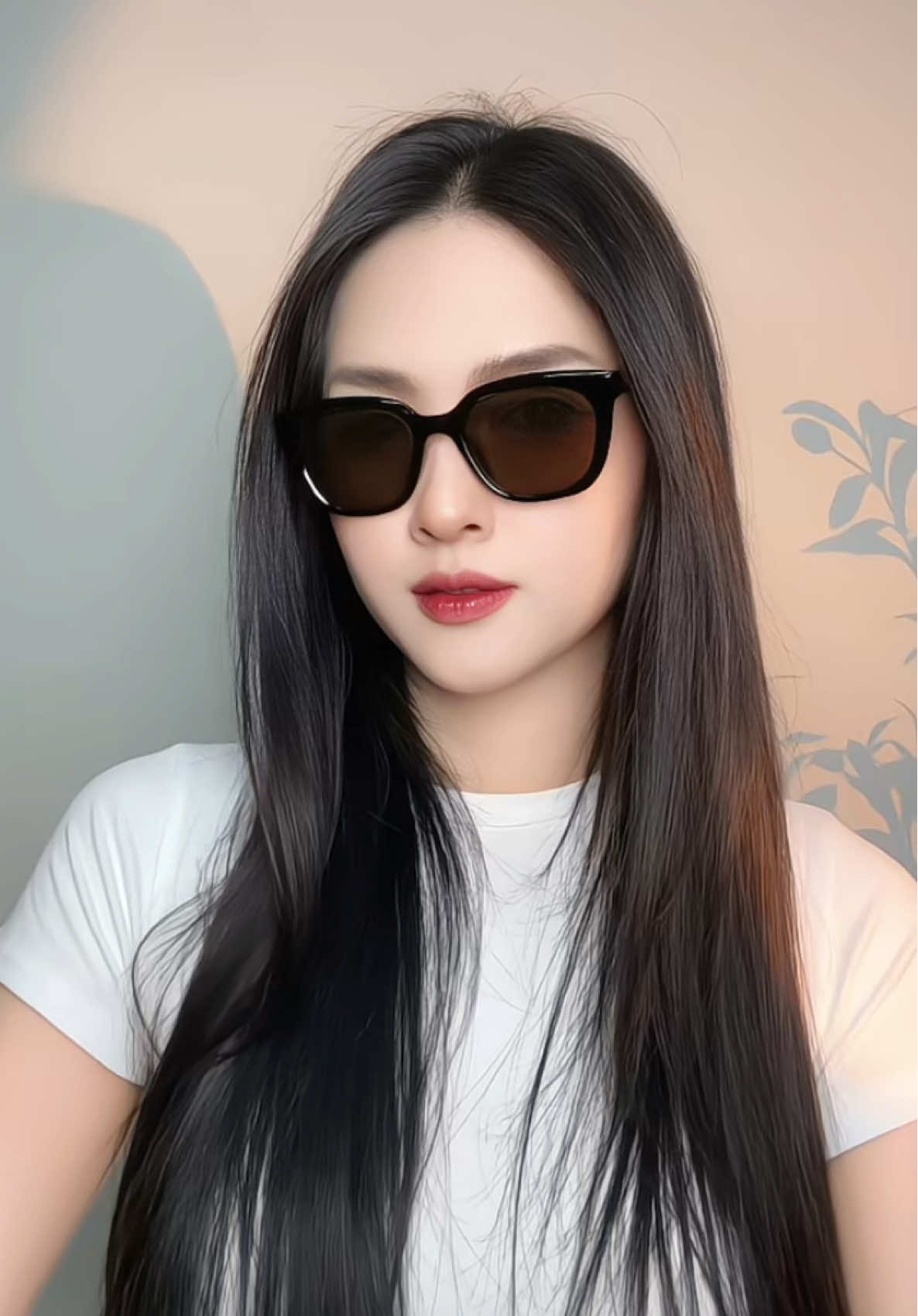 #ไอเดียแต่งตัว #ทริคแต่งตัว #OOTD #แว่นกันแดด #แว่นกรองแสง #รีวิวแว่นตา #รีวิวแว่นกันแดด 