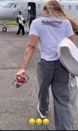 #virginiafonseca💖💜💙 #partiu🛩️🛩️ #zefelipecantor #casademilhoes👫 #sp💚 