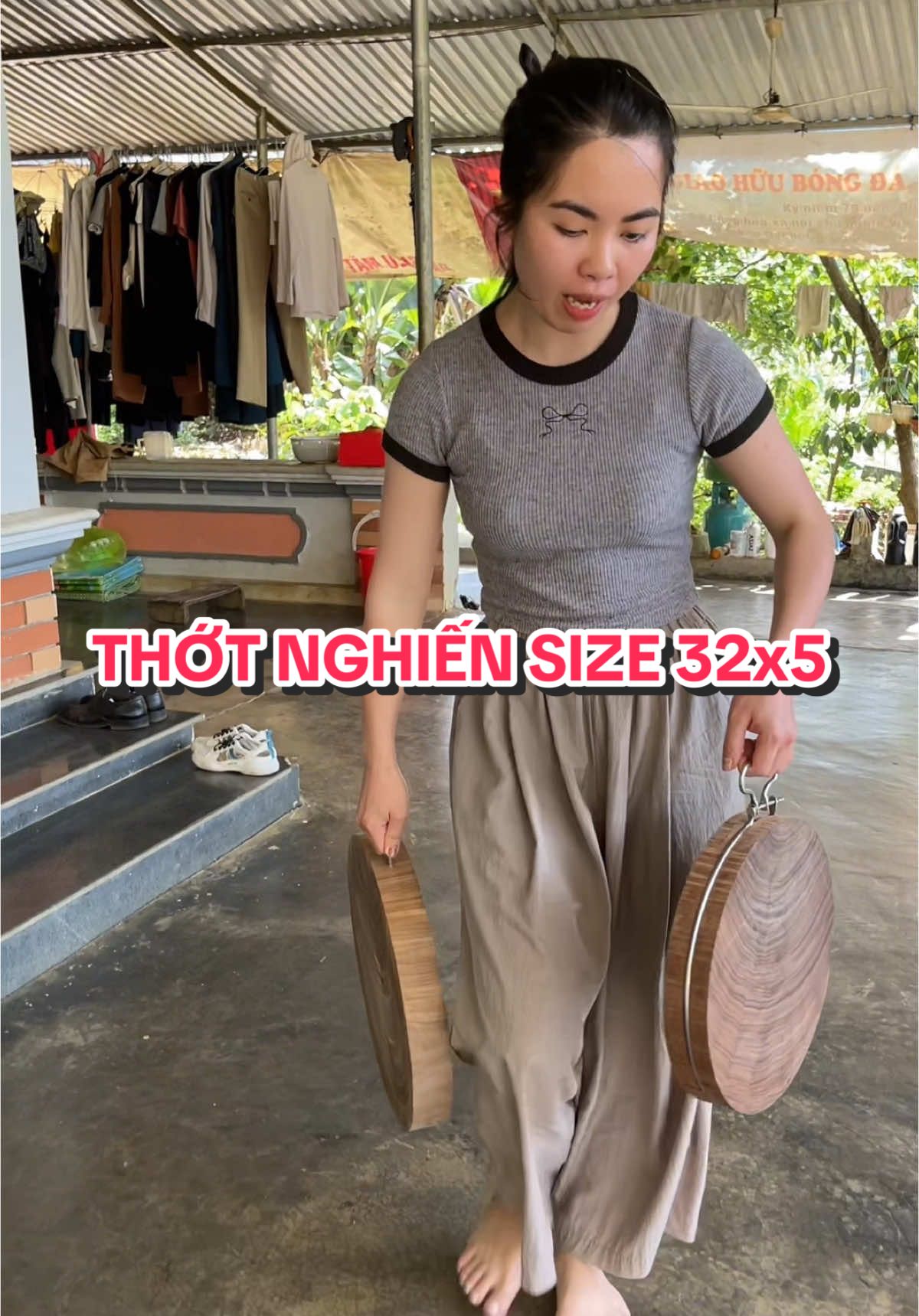 Thớt nghiến chuẩn kích thước 32x5 dùng gia đình hợp lý✅ #xuhuong #thotnghien #thotnghienchuan #thotnghientaybac #thotnghiencaocap #giangmeng 
