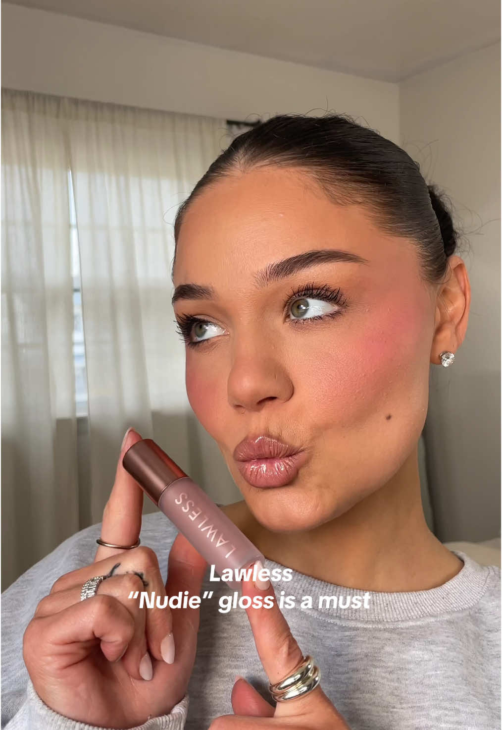 @LAWLESS Beauty >  #sephora #makeup #lawless #lipplumper #glasslips #fyp #viral #beautytips #softmakeup 