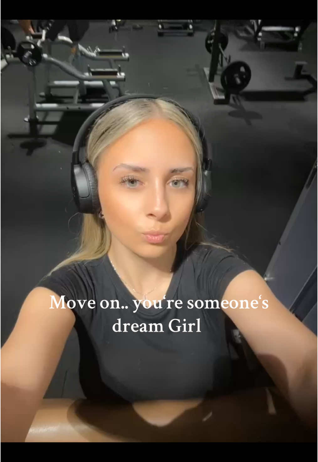 #trendingvideo #foryoupage❤️❤️ #foryou #fyp #goviral #viralvideos #trendingsong #trendy 