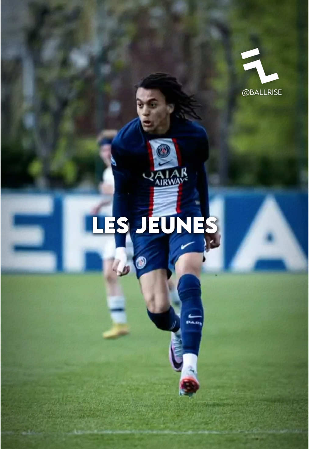 L’attitude qui te ferme les portes du foot professionnel. #foot #football #pourtoi #ApprendreSurTikTok #SportsTikTok