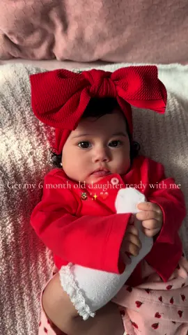 Today’s outfit is so cute ❤️🥹🐞#fyp #parati #babygirl #fy #bebestiktoks #babytok #babyootd #capcut #getreadywithme #outfitoftheday #creatorsearchinsights #momtok 