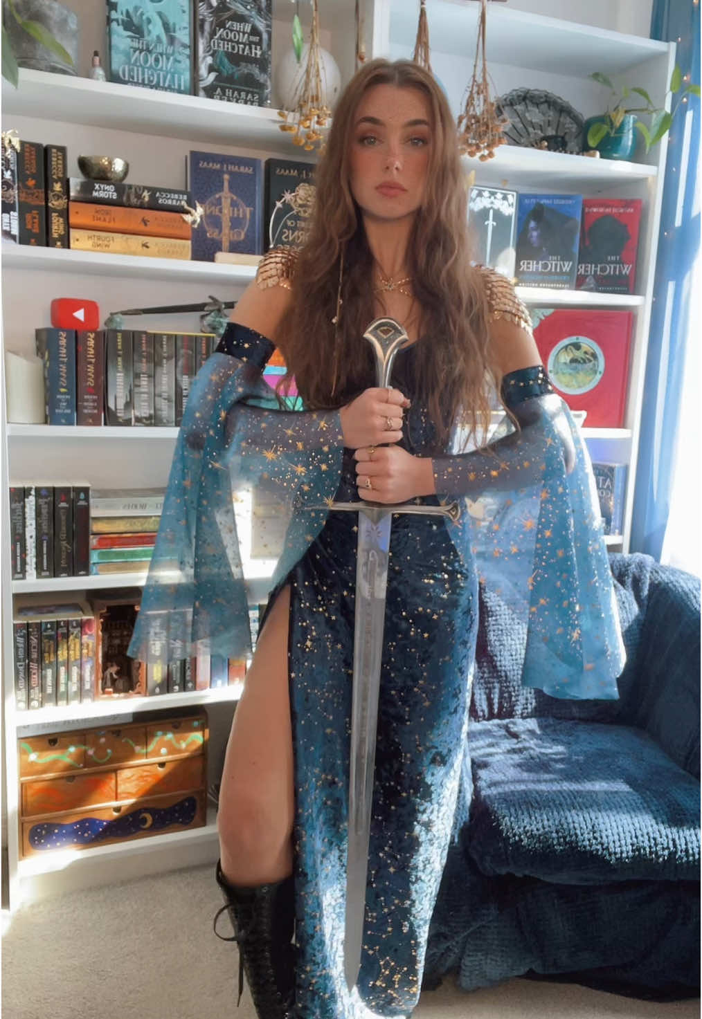 Another outfit for my celestial goddess OC and I finally got a replica sword! #fyp #foryoupagе #fantasy #fantasycore #BookTok #fantasyfashion #feyre #acotar #feyrearcheron #lotr 