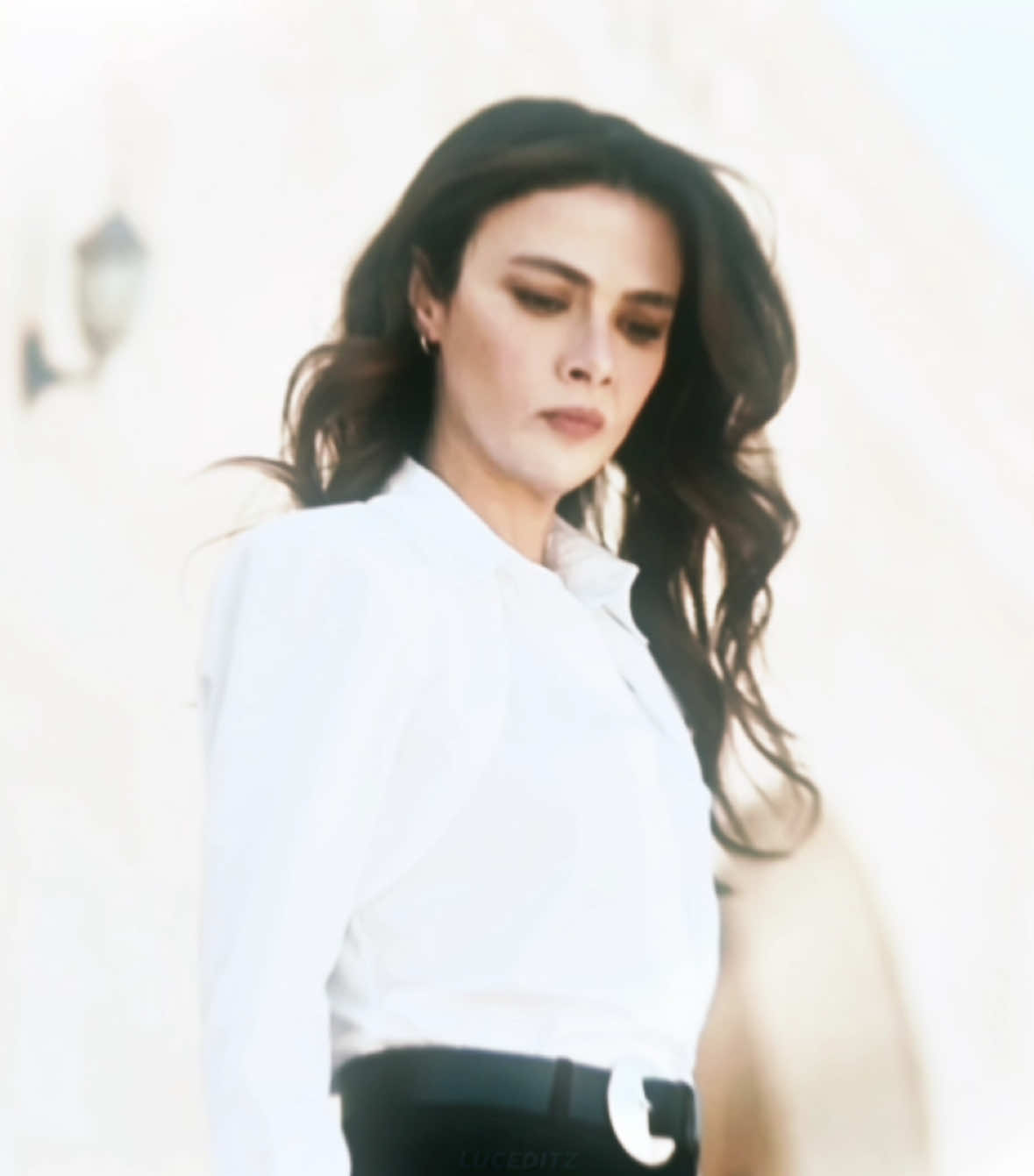 JUST GET OUUUU- #uzaksehir #cihal #uzaksehiredit #diziedit #ozanakbaba #sinemunsal #alyaalbora #cihanalbora #romance #edit #viral #fyp