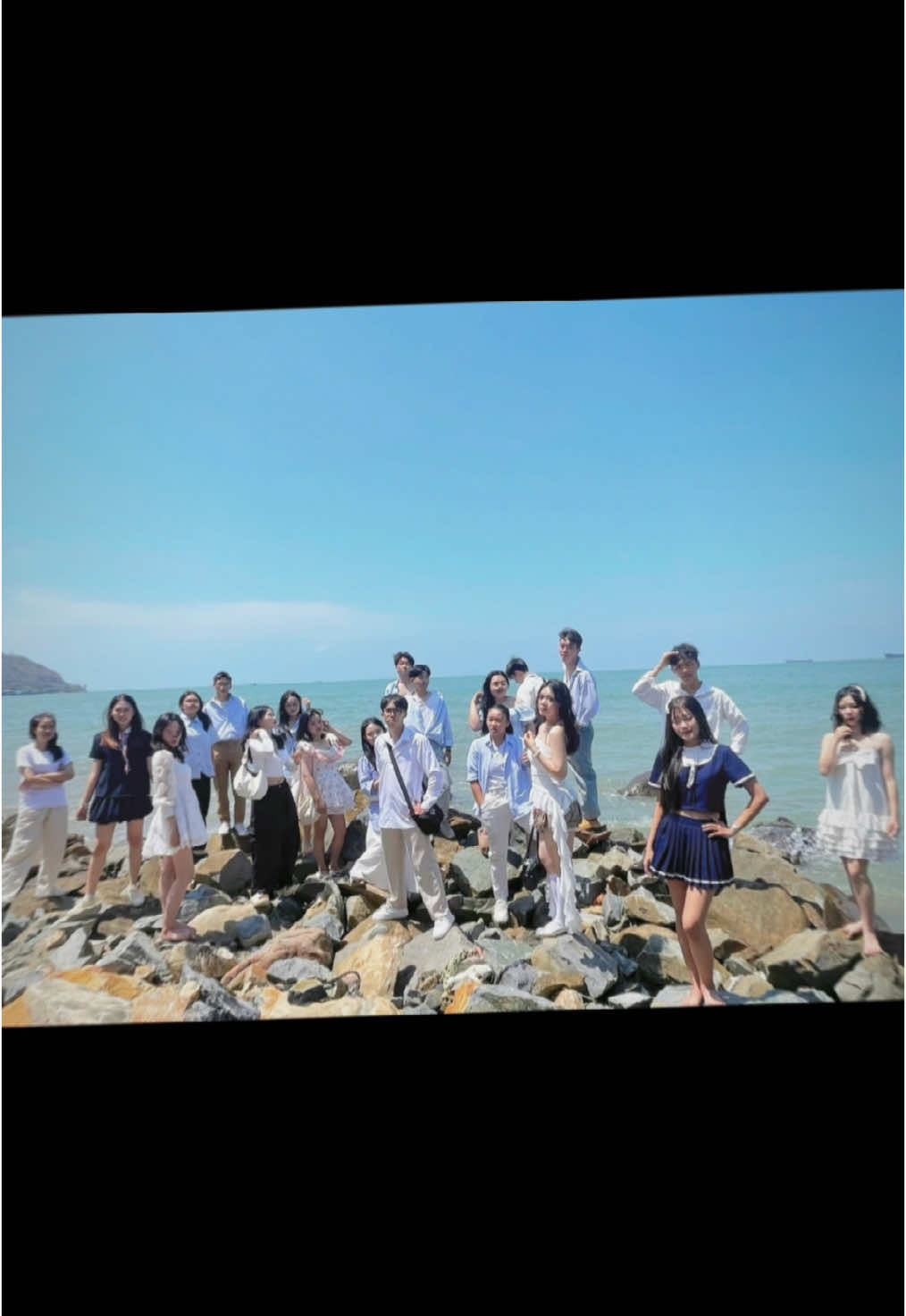 ❌Đi chơi 10 đông rồi                     ✅ Chúng toai đi 20 người với nhau 🌊🔥#vietnam #vungtau #summervibes #fypシ゚ #abcxyz #fyp #datnuoc #🇻🇳 #f20 #viral #xuhuongtiktokk #dibien 