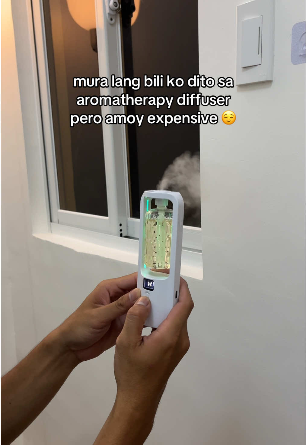 nakakaganda din to ng kwarto kasi umiilaw pa #aromadiffuser #aromatherapydiffuser #roomfragrance #humidifier #essentialoildiffuser 