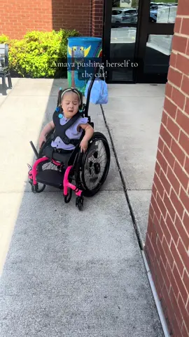 Leaving school last week! She’s doing so good with it! #nolegsnolimits #toddlersoftiktok #fyp #hardofhearingtiktok #deafculture #toddlers #wheelchair #wheelchairlife #specialneedsmom 
