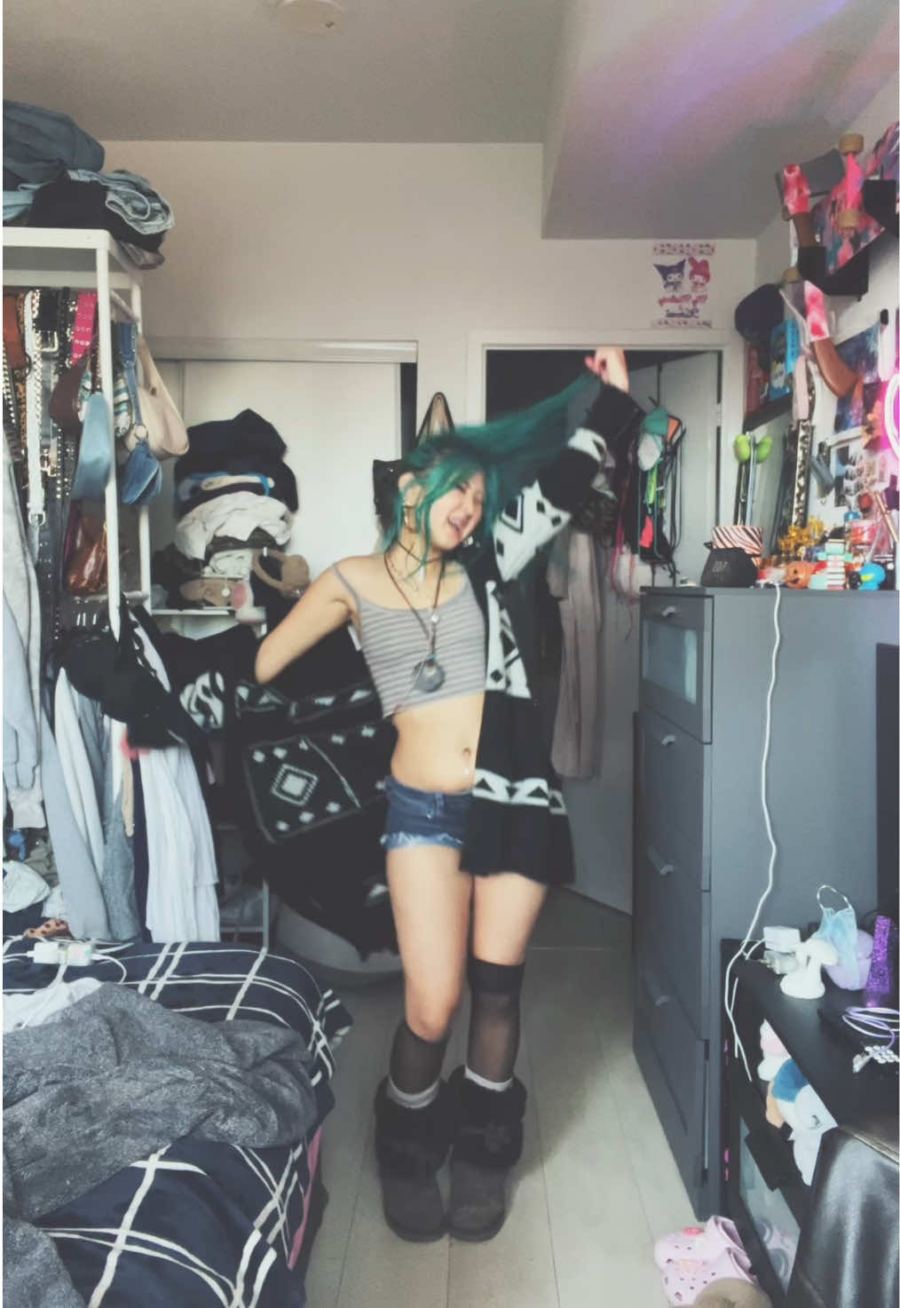 #wildandfluorescent asf  