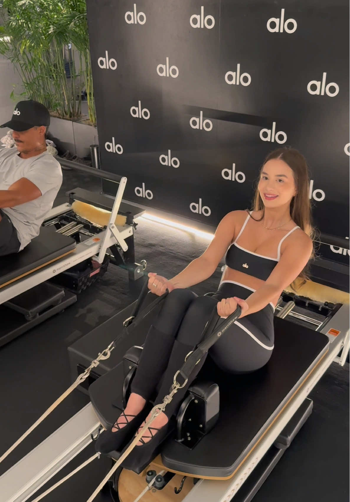 vlog da academia mais exclusiva de Los Angeles @Alo Yoga #fyp