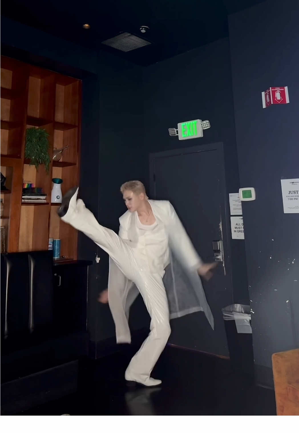 JUST Ballet🩰🤍 #힙레 #NCTBallet #MARK #마크 #1999 #NCT  #fyp #trending #Bain #배인  #JUSTB #저스트비  @NCT Official  @JUSTB_Official 