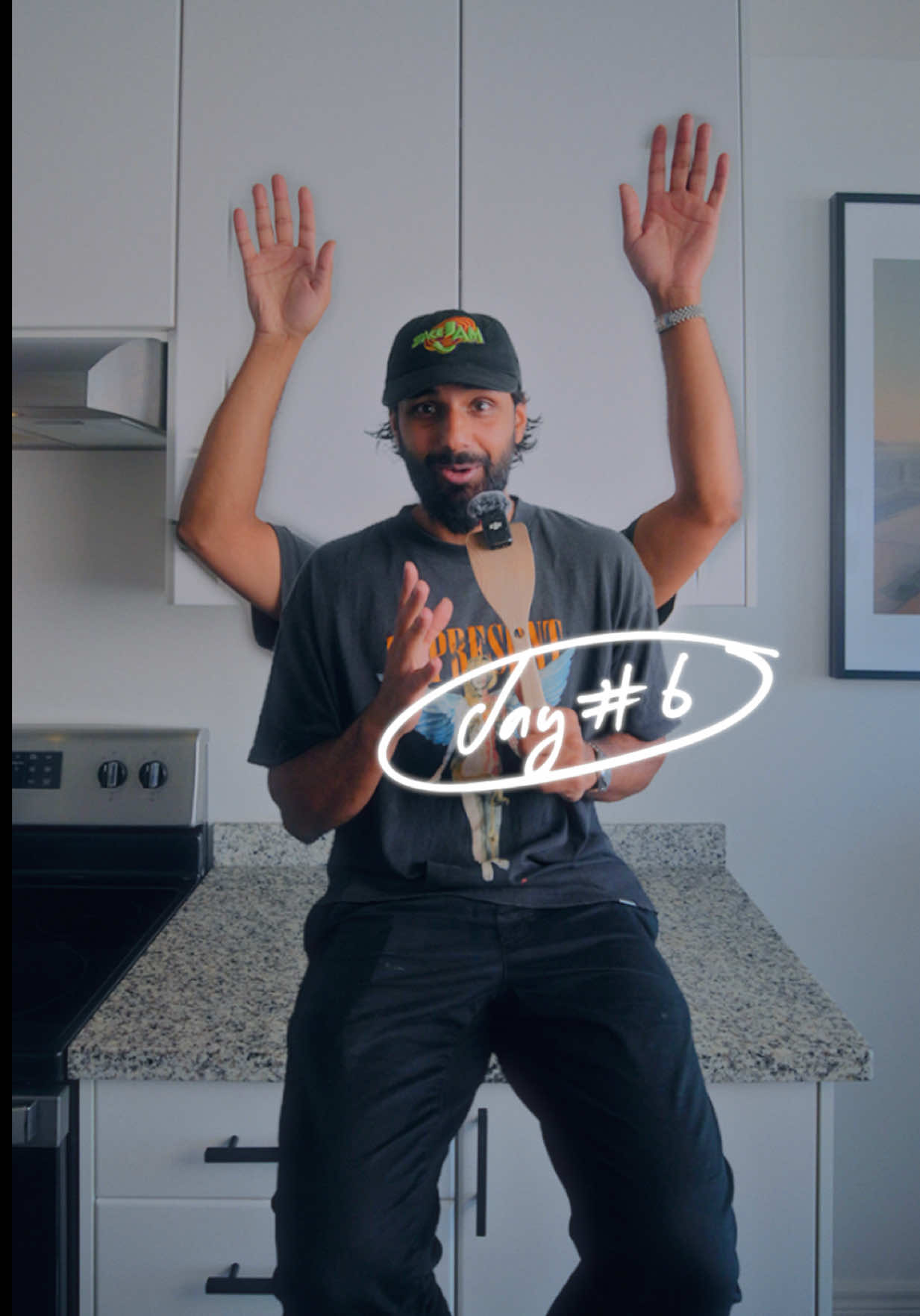 Day 6 of 30 - Do you ever wish you had an extra hand…or two?👇🏽 This is Day 6 of 30, of my 30 Day Creator Toolkit Series where I’m sharing 30 pieces of tech and camera gear that WILL help you become a content creator in 30 days. Today we’re talking about one of my favourite accessories of all time! This is the @peakdesign capture clip, and it is one of the most convenient ways to go hands free when using your camera. Especially if you’re like me and you hate using neck straps!! You get an included mounting plate which is the same one as the one from Day 3 of this series 😉 Follow for Day 7 Tomorrow! Keep Creating ♥️ #creators #filmmaking #cinematography #30daychallenge