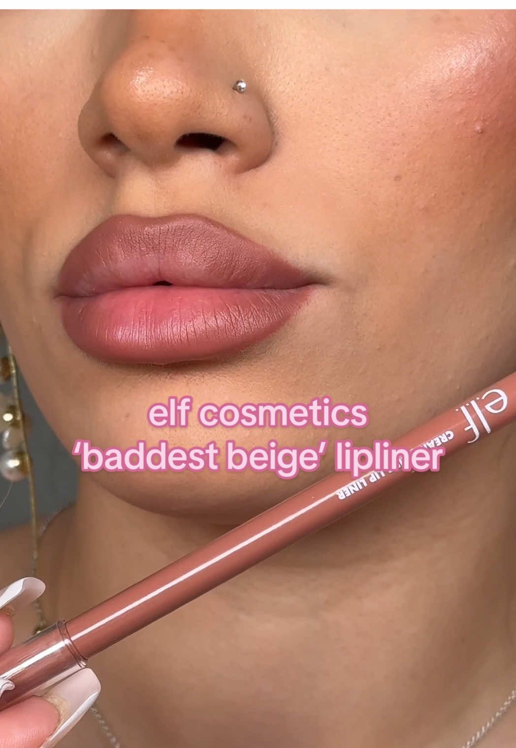 another one in my ‘not too pink, not too brown’ lipliner series 🤎 bonus points to @e.l.f. Cosmetics UK for this one because it’s only £3!!  swatching the elf cosmetics cream glide liner ‘baddest beige’ this one is the perfect neutral nude 💕 @e.l.f. Cosmetics  #elfcosmetics #elflipliner #eyeslipsface #lipliner #liplinerswatches #liplinertutorial #nudelips #liptutorial #makeupswatches #affordablemakeup 