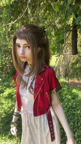 ignore the back i couldn’t see if 😭 #fyp #aerithcosplay #finalfantasy #finalfantasycosplay 