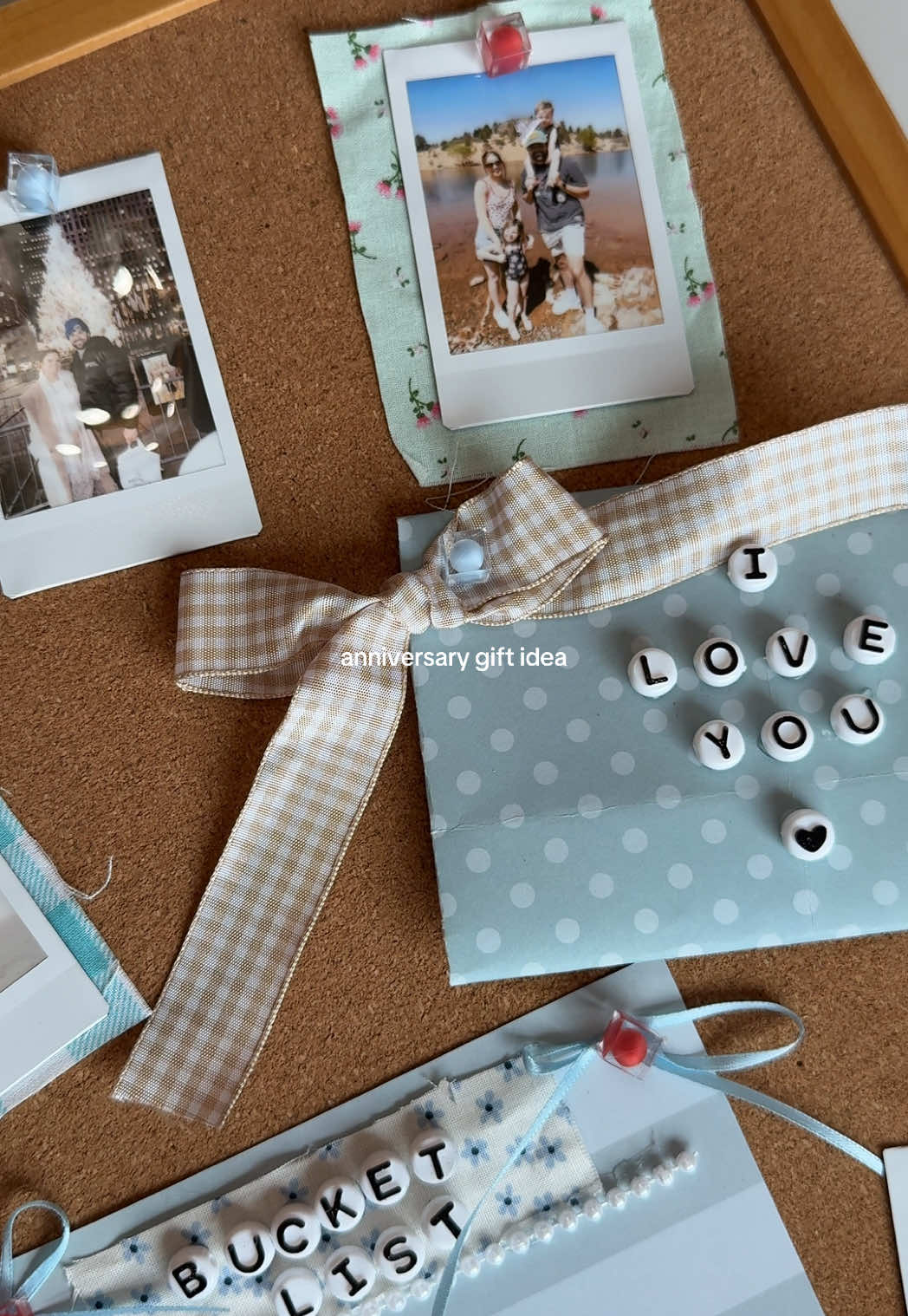 Super easy DIY gift idea ✨📝🫶🏻  #diygiftideas #crafty #viralvideo #fyp #giftforhim #viral 