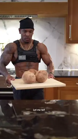 Post Run-Recovery Smoothie 🥤Read captions 👇 Transform your body in 8 weeks with our Ultimate Shred Workout Program! 💪 Plus, get exclusive bonuses to supercharge your results. More details: link in my bio! ⬆️ #workoutplan #sports #GymTok #gymmotivation #Fitness #workout  #viralvideo #viral #bodybuilding #bodybuilder #usa🇺🇸 #canada🇨🇦 #america #europe #england #usa_tiktok