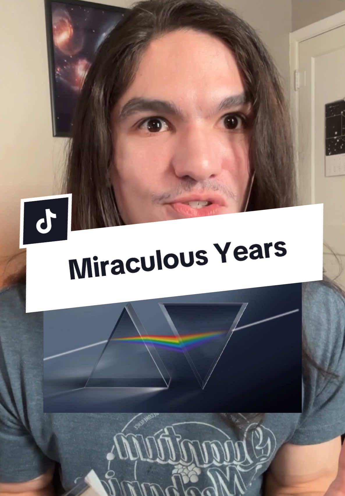 Greatest scientist of all time? 🍎  #physicstok #astronomytok #spacetok #newton 