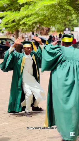 Halin Freshers 😂😭😂@Official Danjuma Back up @naijaa_artists #DanjumaComedian #funnyvideos😂 