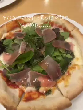 ジョイフルのピザにカタツムリが紛れていた件について、投稿動画に対して「自作自演ではないか」というコメントをいくつかいただいております。 当然の事ながら、自作自演ではありせん。 チェーン店を批判しているのではなく、カタツムリには寄生虫による健康リスクがあるため、呑み込んだ際死亡する可能性があるかもしれないという危険性を知って貰いたい為に投稿しました。 #Joyfull #カタツムリ #生死を分けたタバスコ #サラダは袋のまま食べる