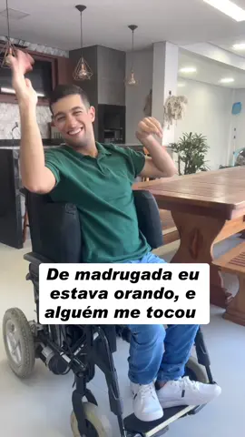 Quem tiver ligado vai receber  #fyyyyyyyyyyyyyyyy #dublagemnotiktok #corinhodefogo #demadrugadaestavaorando #louvor #pentencostal #tiktokcristao #crentespentecostais #dublagem #viral #deus_no_controle