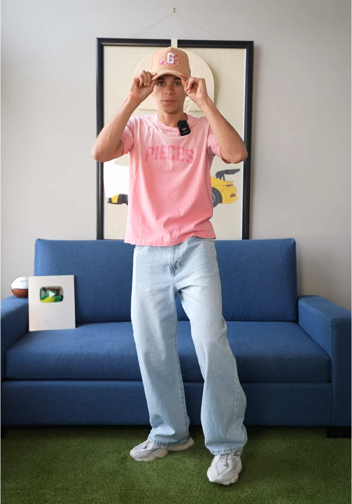 Easter Bunny Rocks @KICKS CREW #fashionjfer #grwm #fashion #outfitsinspo 