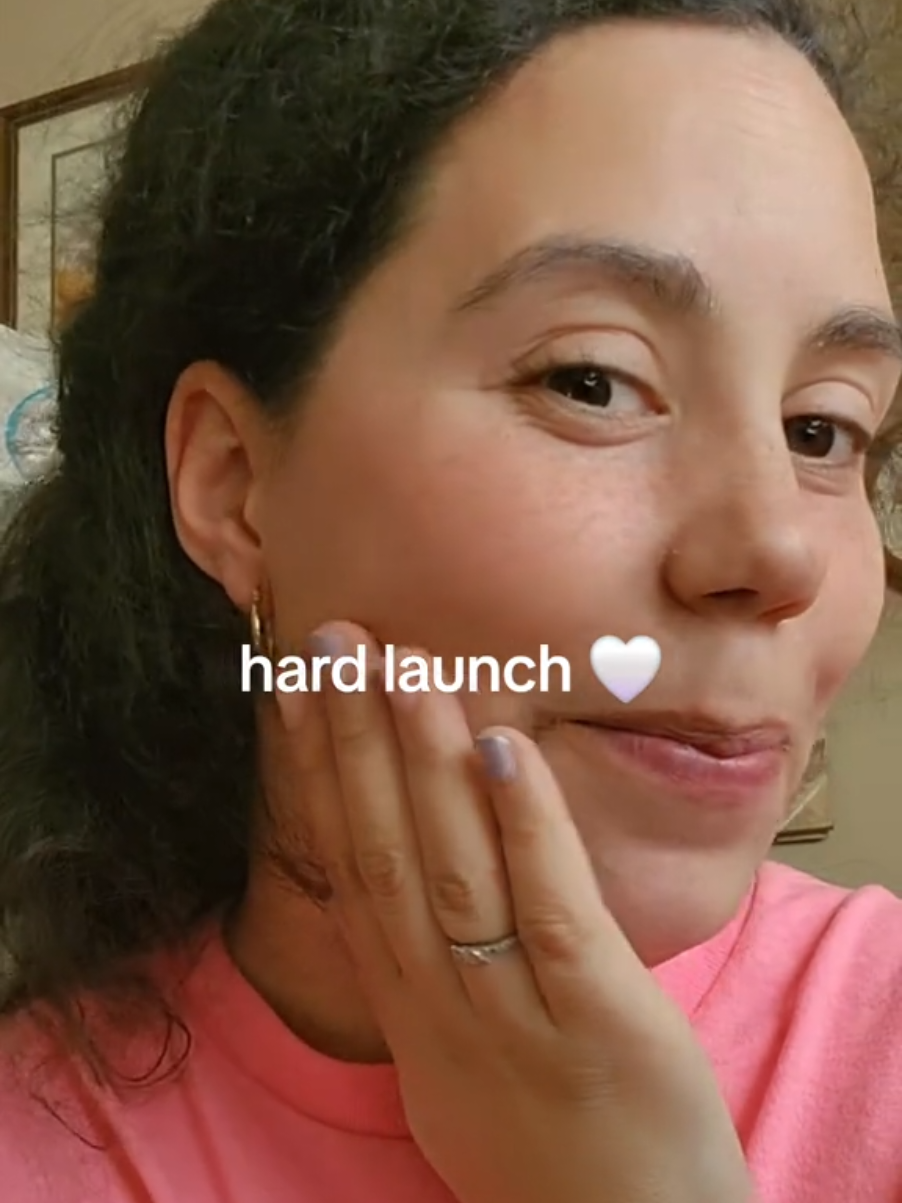 i ❤️ u @growwithjo  #motherhood  #postpartumbody #growwithjo  #postpartumjourney #momlife #homeworkout #fyp  #hardlaunch #momlife 