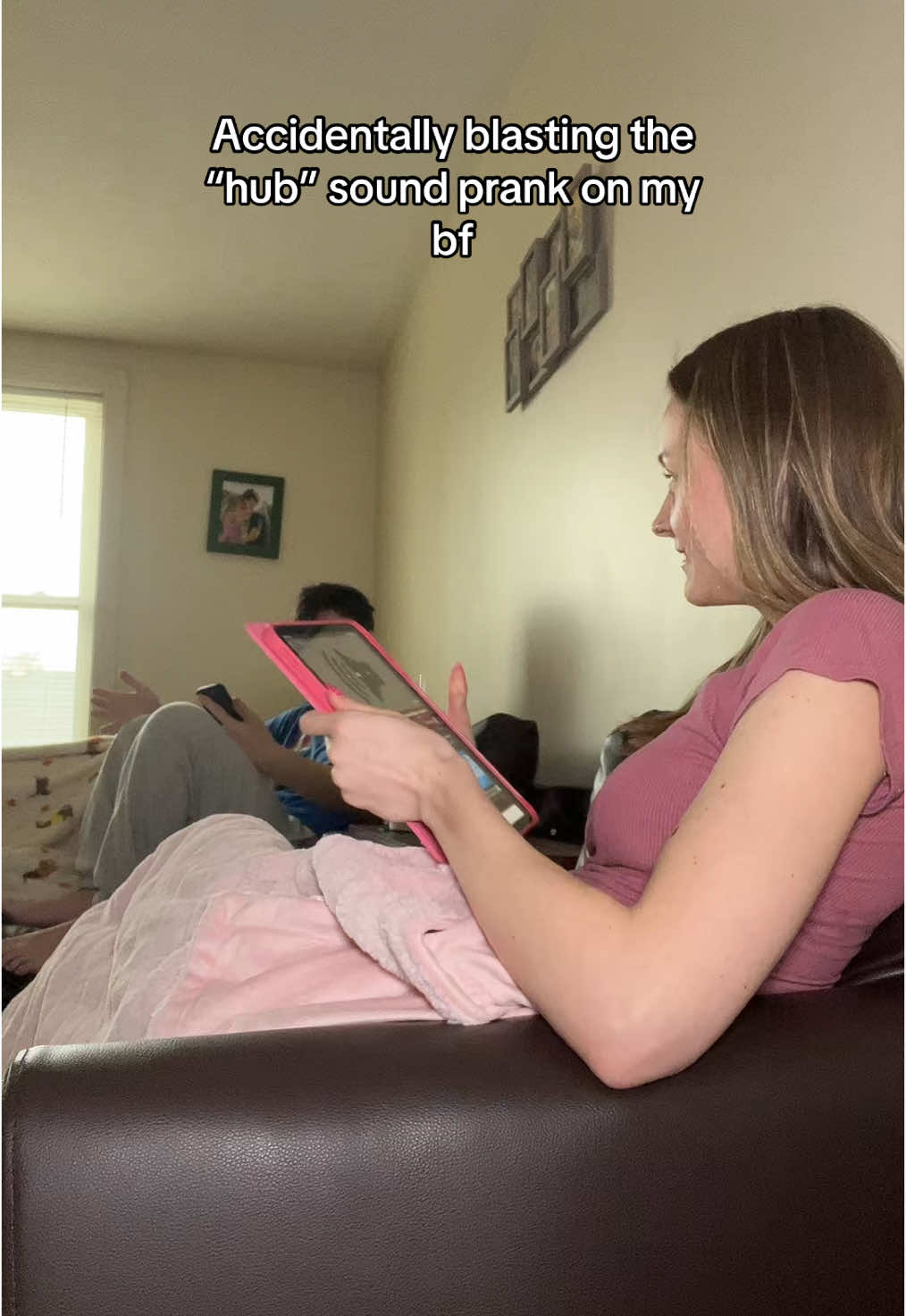 “Do you have a virus on that thing” 😭 #fyp #trending #couplecomedy #couplepranks #viral #lukeandgracie 