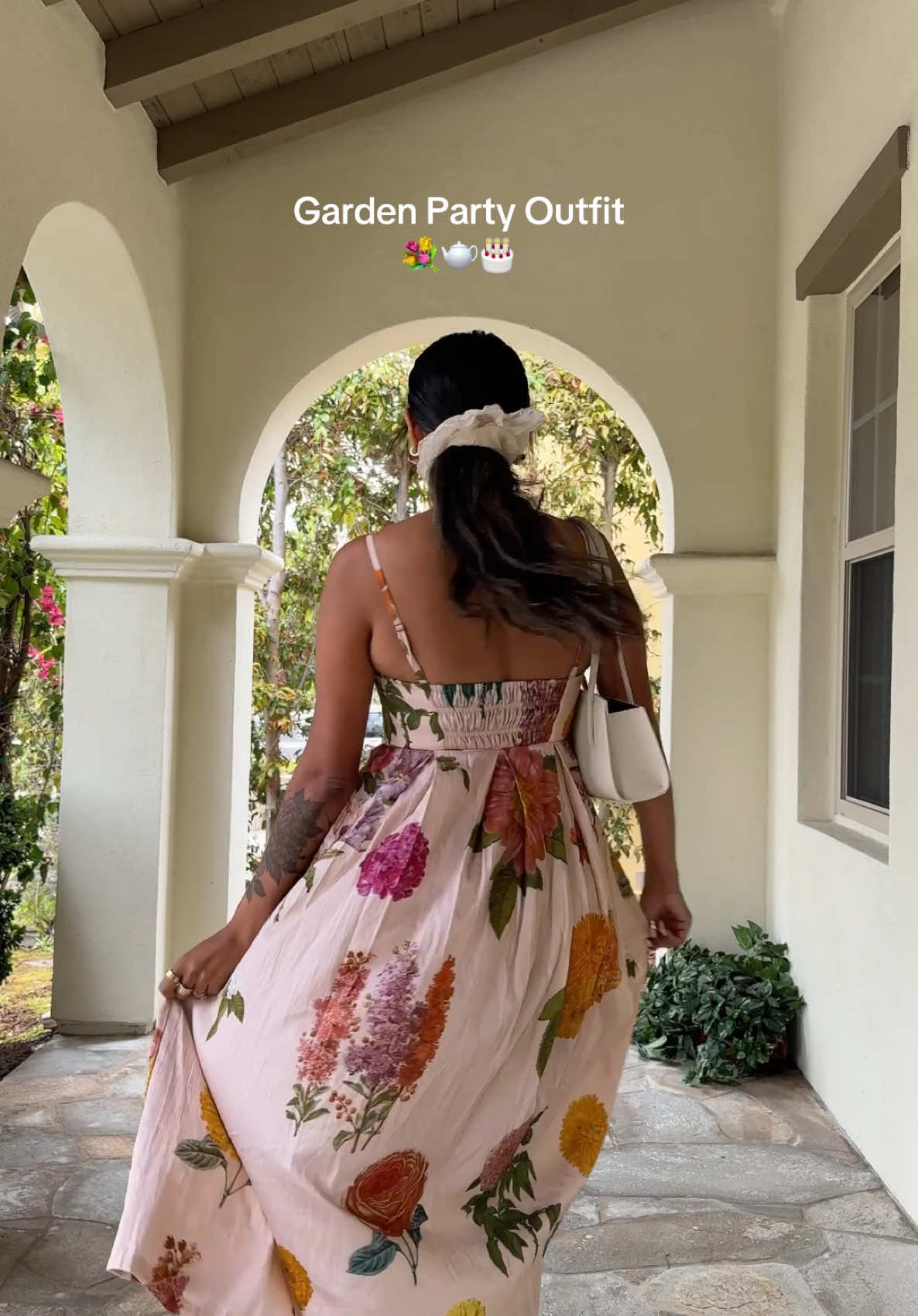 Fashion really helped me reconnect to my mind/body after I became a mother. A good outfit can truly boost your mood! This dress is from the brand @studiosanshop 🤌🏾. They are a sustainable, slow fashion brand, and I truly felt my confidence/ mom glow shine in this dress! Use code SANTIKA if you happen to snag a piece from the collection 🫶🏽! . . #momstyle #momfashion #momsover35 #birthdaypartyoutfit #ootdinspo #grwm #ootdfashion #happymom #springstyle #gardenparty #floraldress #springs#dress 