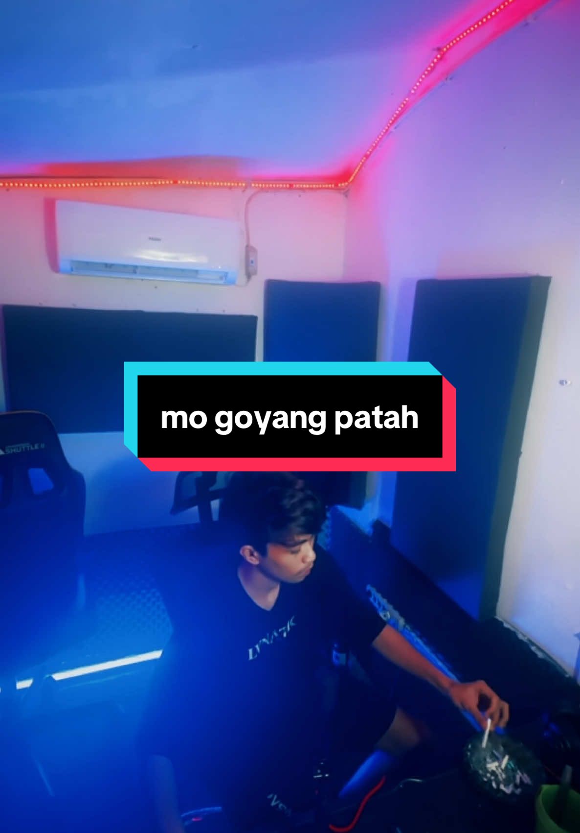 tong main slow dulu #fyp #manadostory #manadopunya #diskotanahmanado #eversalikara 