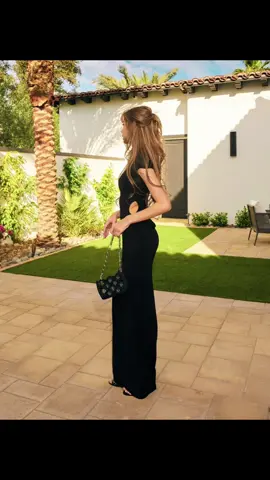 Lisa IG post « ready for week-end 2 ? » #lisachella #lisa #blackpinkctt #fyp #fyppp #kpop #outfit #coachella2025 #hair #body #goals #model #slay #coachellaweekend2 