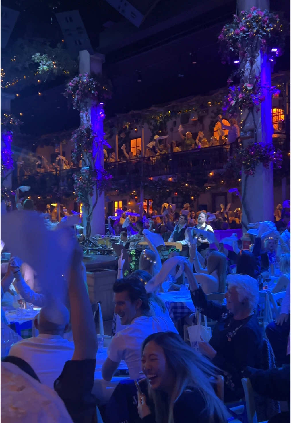 A dinner and show like no other - truly was such an incredible night!  #mammamia #greece #greekdinner #dinnerparty #future #vibe 
