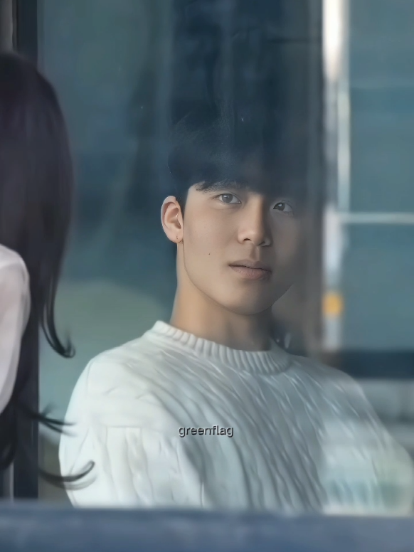 like the main character in K-drama #sosialexperiment #foryoupage #kizzle 