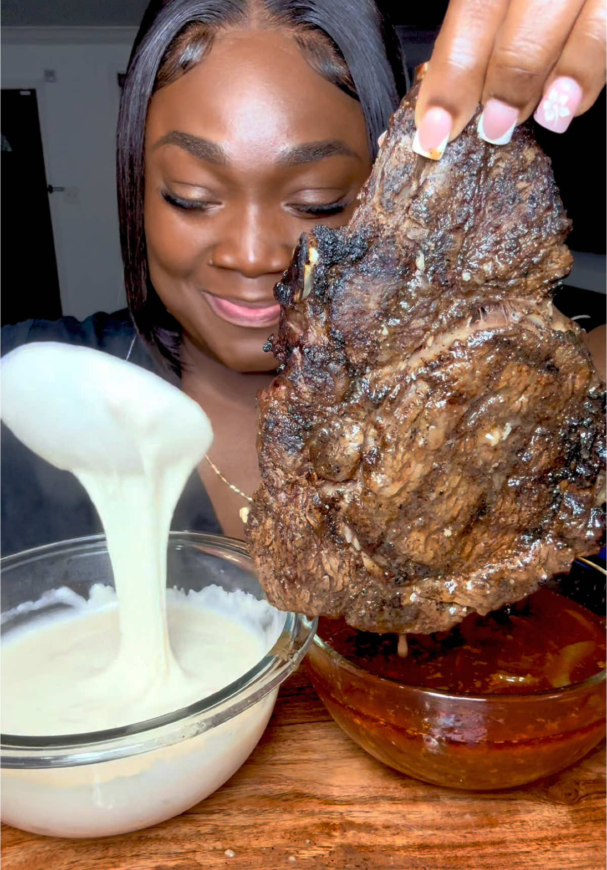 STEAK MUKBANG #mukbang #asmr #asmrsounds #mukbangeatingshow #steak #steaktiktok #fyp #eatwithme 