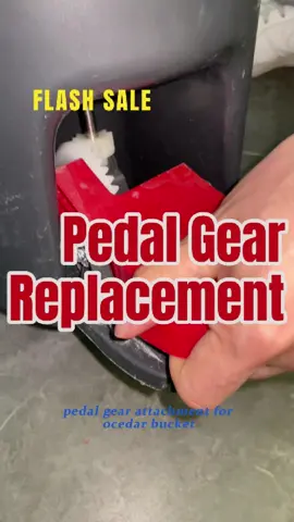 This small piece can save your ocedar mop easily😘😘😘#cleaning #ocedarmop #cleaningmusthaves #repair #gear #repairhack 