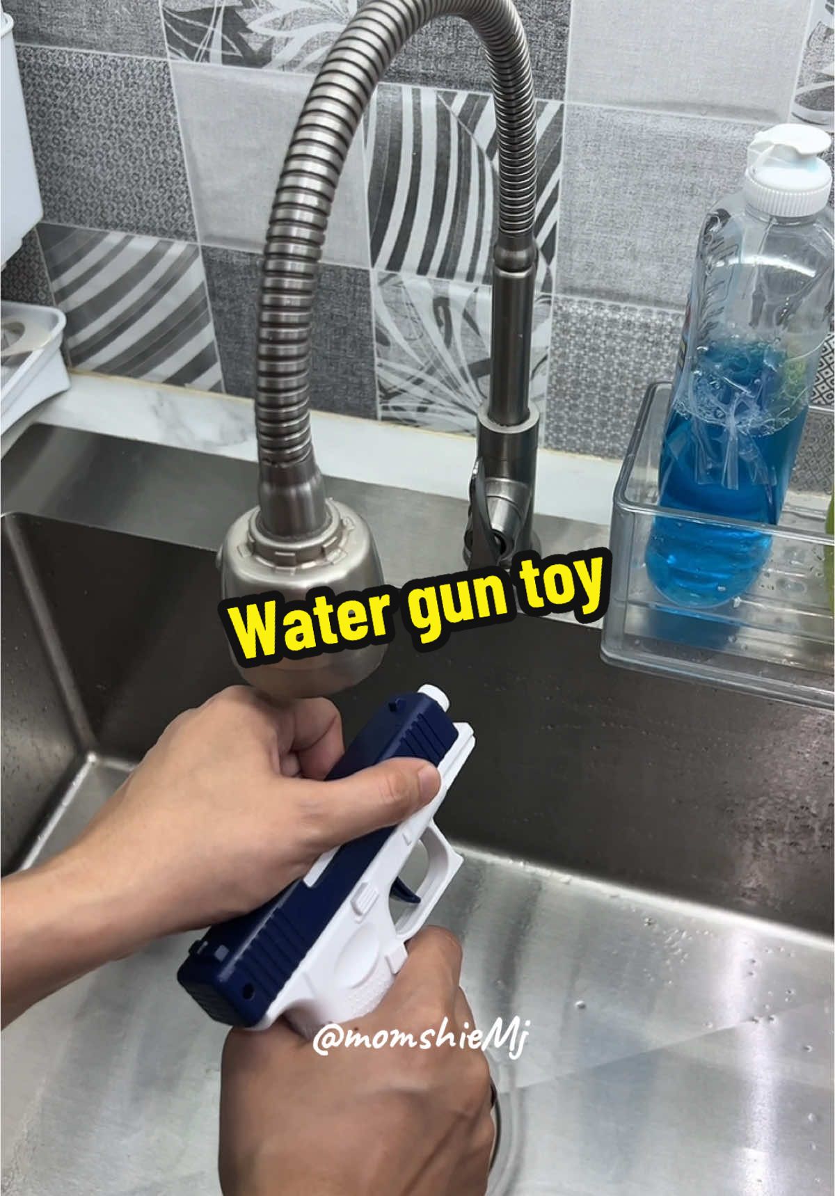 Summer Toy #watergun #toy #watertoys #toys #summertoys #guntoy 
