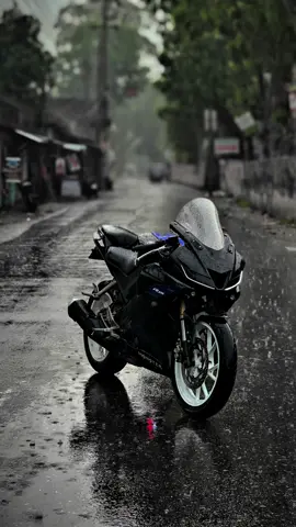 বৃষ্টি বিলাশ 😩🌧️#foryou #rs_siam44 #trending #indonesia🇮🇩 #fppppppppppppppppppp #fouryou #r15v3 #fyp #tiktok 