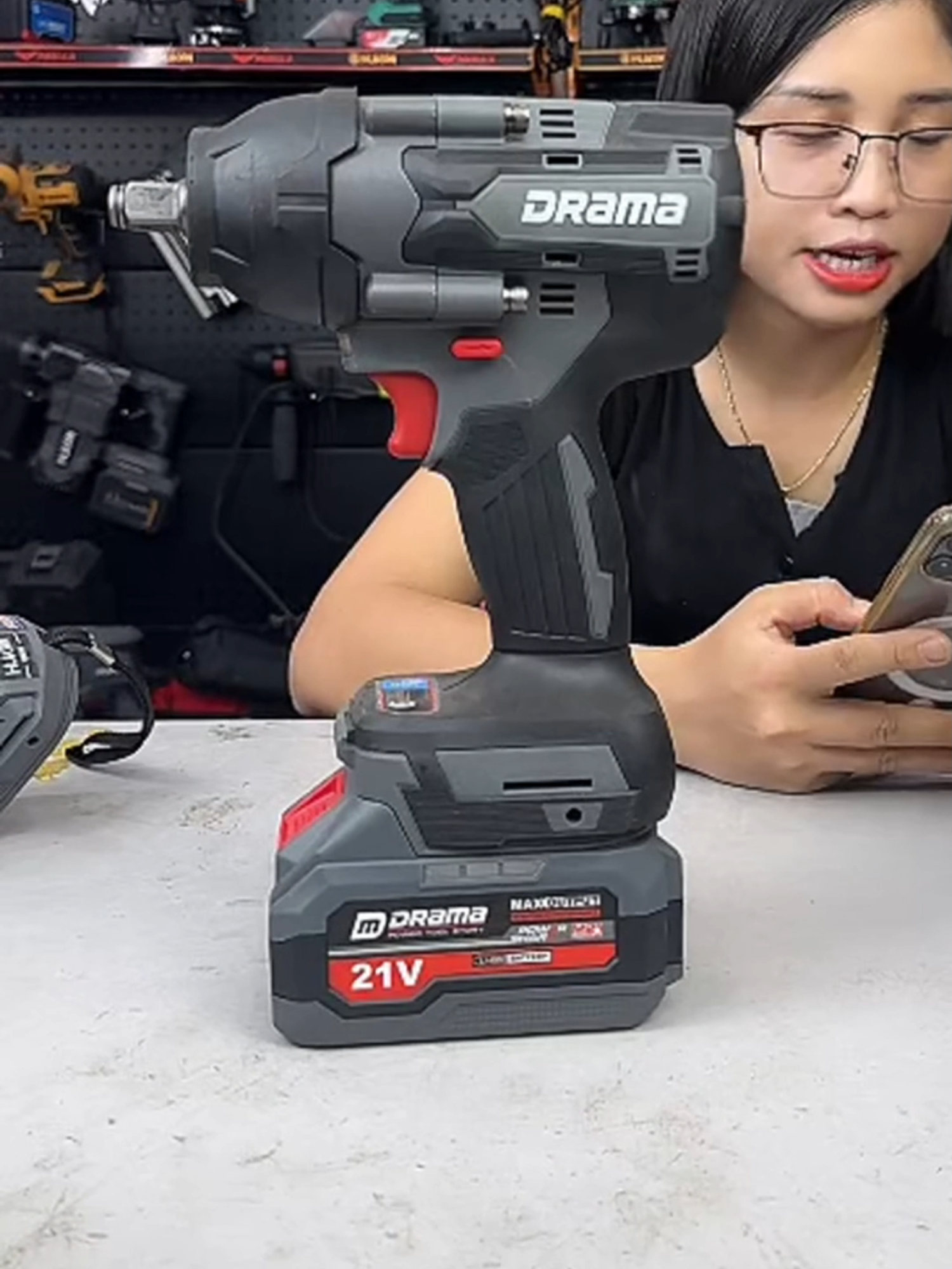 Bulong Drama Lực Siết Lên Đến 800N Chuyên Tải Nặng Ốc Lơn Cho AE