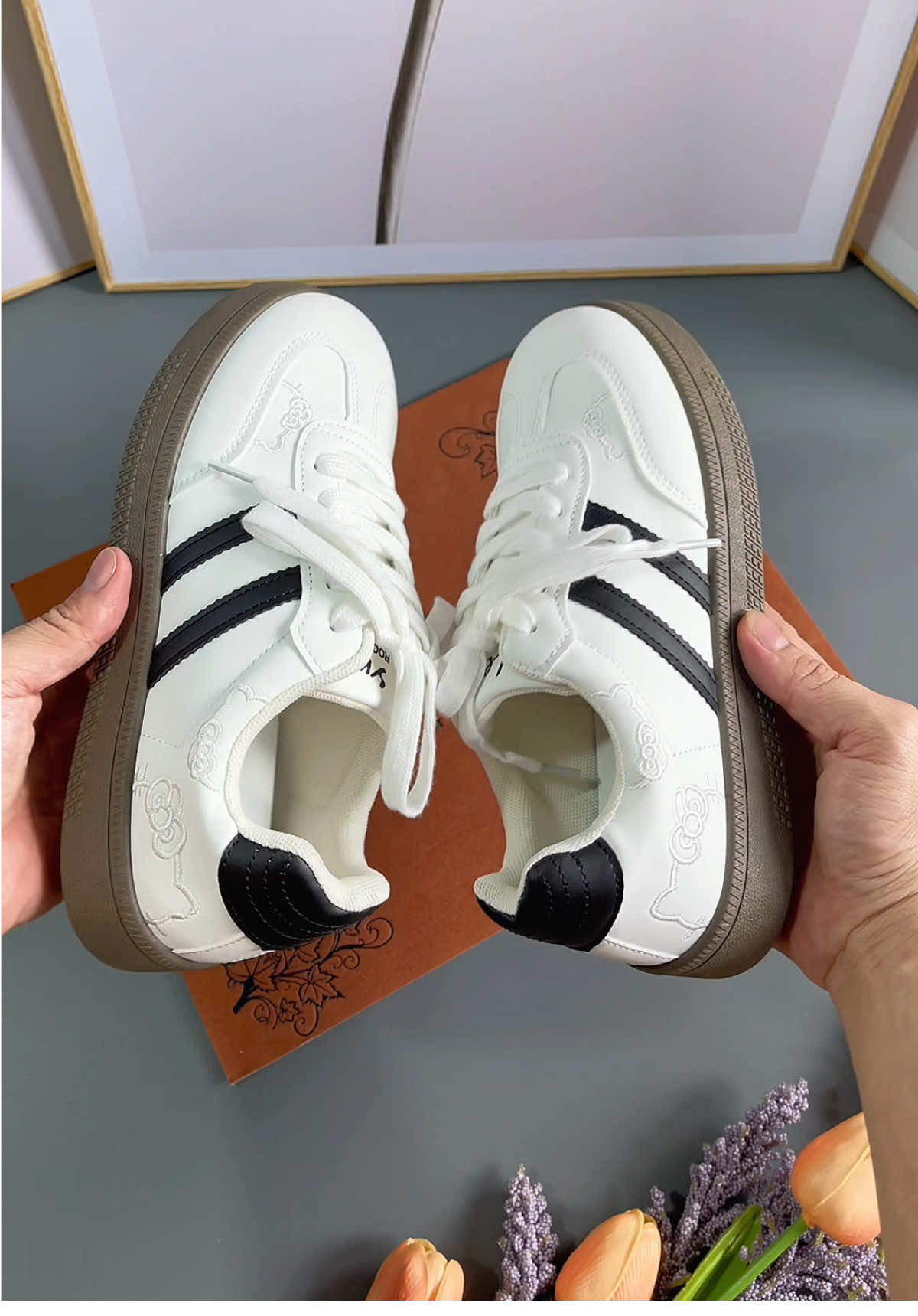 Giày thể thao nữ HOLA Siêu Cute kiểu dáng cá tính năng Động #giaythethaonu #giaynuxinh #giaynuhottrend #trungthe92 