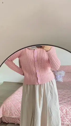 pretty💖🌸💗 #cardiganrajut #cardiganoutfit #cablecardigan #cardiganmurah #fyppppppp 