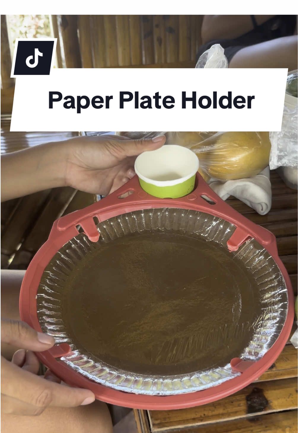 Paper Plate Holder with Cup Holder #plateholder #paperplate #outing #occasion #gathering #disposable 