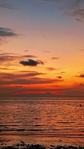 mengapa Tuhan pertemukan, jika akhirnya cinta memisahkan #timurstory #sunset #lagutimur #galaubrutal #senja #sadstory #buton #butonpride🏝🔥 #timurpride🔥🏝 #baubaupride🏝️🔥 #fyp #xybzca #timur #masukberanda 