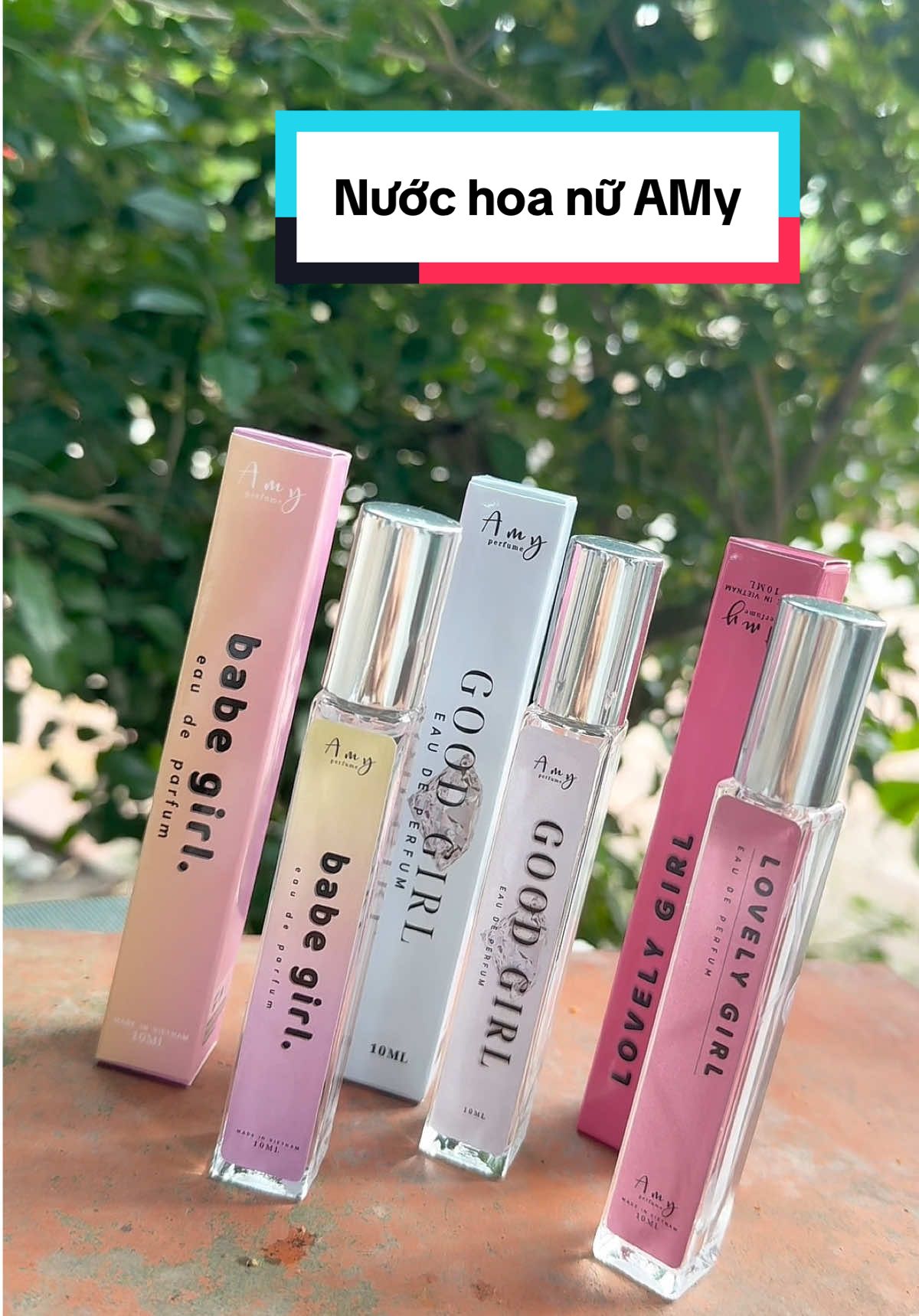 Thơm thiệt mấy bà ơi #mebimsua #mebimreview #nuochoa #nuochoanu #nuochoaami  @Ngọc Hân {Mẹ Bé Bơ}  @Ngọc Hân {Mẹ Bé Bơ}  @Ngọc Hân {Mẹ Bé Bơ} 