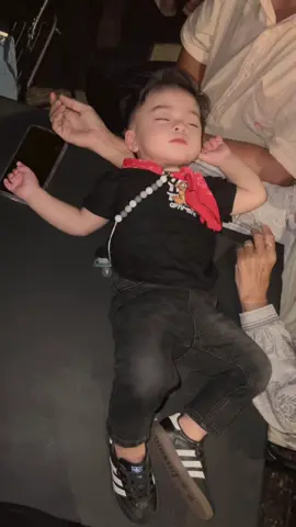 Eyaaaaaaa #Allahummabarik #masyaallahtabarakkallah #ootdbaby #outfitbayi #bayiganteng #bayitidur #bayigemes #adidassamba #allahummashollialasayyidinamuhammad 