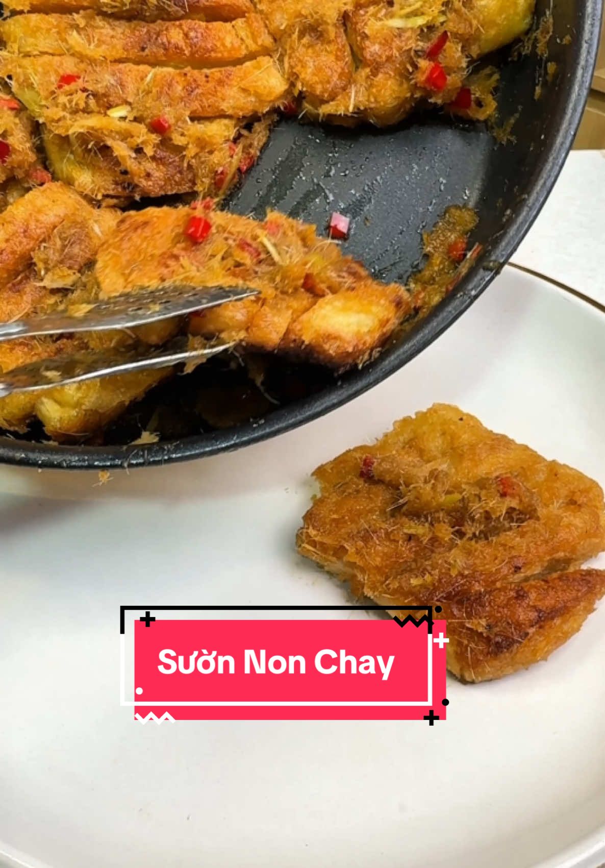 Mới ngày hôm qua luôn nè ngoài tiệm cơm chay bán cho tui một miếng 10k .. mà hôm nay tui tìm được chổ bán sườn non chay 1 cí có .. #bepcuagiao #mukbang #anvat #suonnonchay #suonnonphucloctho #monchay 
