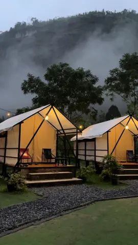 Pukul 06:10 pagi  So magical ✨🥹💖 #glamping #lembahharau 