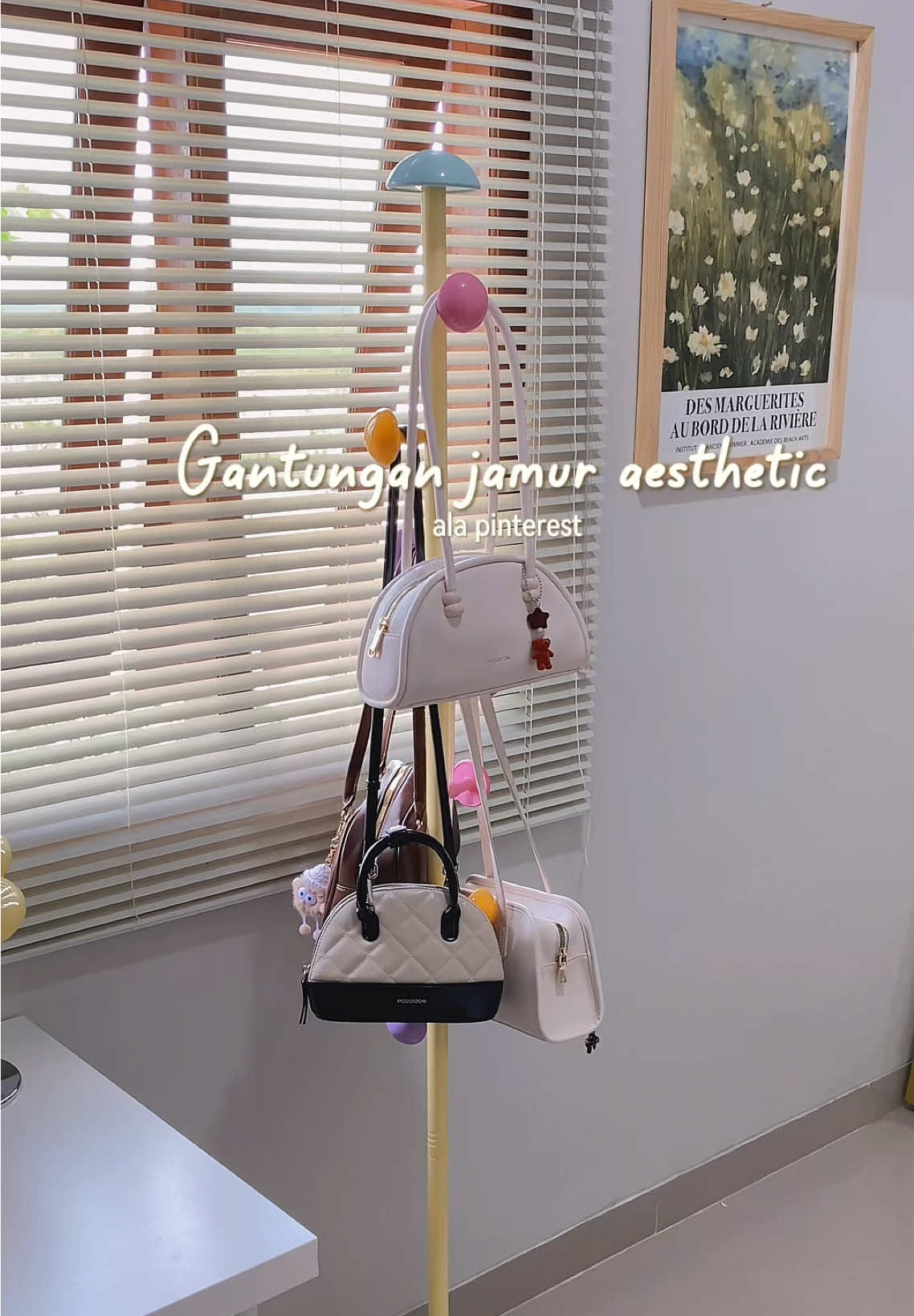 gantungan jamur aesthetic ala pinterest 👀 🍄 #standhangerjamur #gantunganjamur #gantungantas #standhanger #gantunganberdiri 