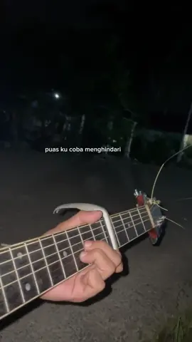 #🥀💔 #tongkrongan #sad #covergitar #foryoupage #lewatberanda #lewatberandafyp 