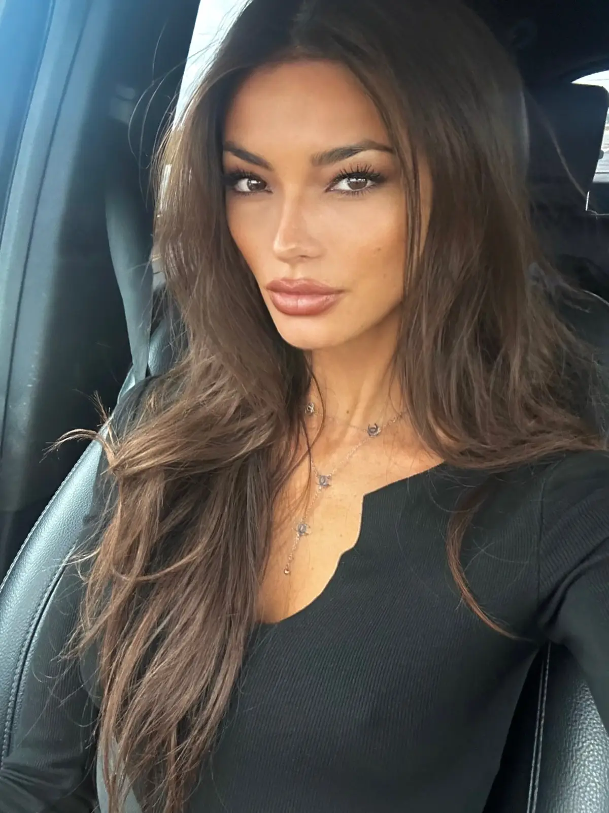 #nike #selfie #rossfinds #model #pitbull #Running #shoes #yay 