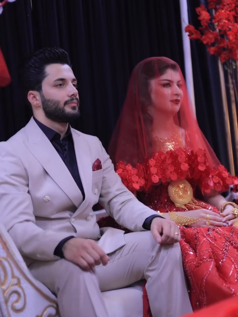 Afghani best wedding dancing 🇦🇫🥰✨#afghanistan🇦🇫 #afghaniwedding #afghanisongs #afghangirl #dance #viralvideo #fouyou #500k #ti̇ktok 